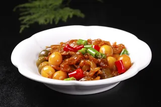 小皮蛋烧牛筋 (4)