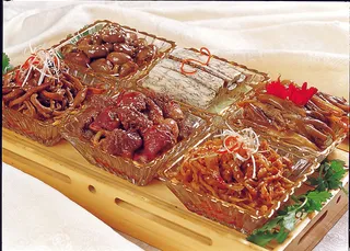 0806L-383 天和六香