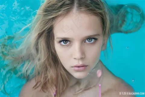 女生高清个人头像图片