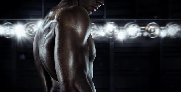 健美的胸肌高清摄影图片