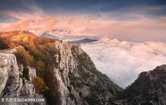 唯美的山顶景色鸟瞰高清图