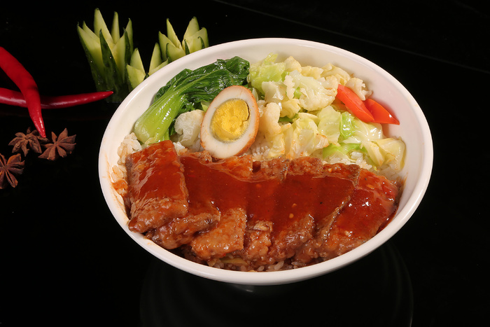 茄汁带鱼(2)餐饮快餐盖浇饭产品成品高清大图黑底圆盘