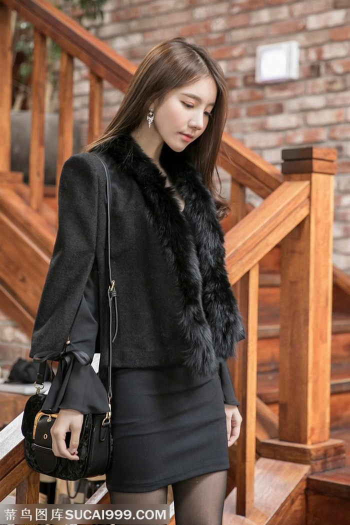 高清韩国气质女神金孝轩图片