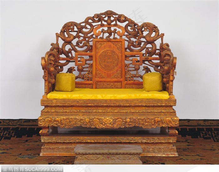 清乾隆·金漆龙纹宝座