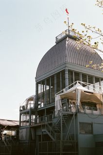 金属圆顶建筑图片