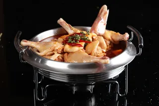 G00086锅仔啤酒鸭1