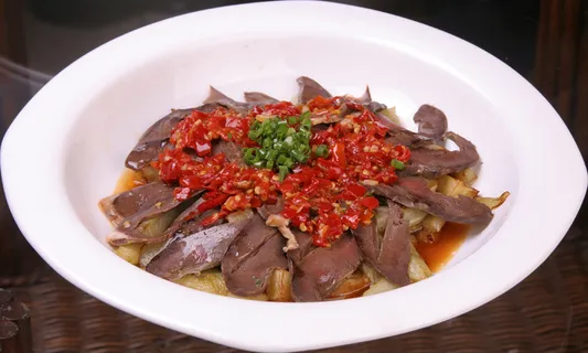 剁椒鹿心蒸茄子 (1)