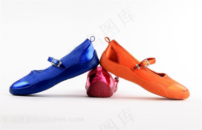 彩色绚丽的平底鞋