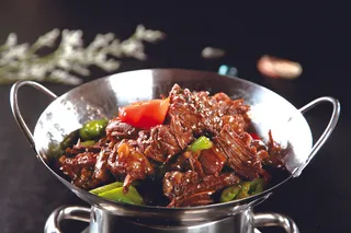 干锅美食焖锅湘菜麻辣香辣纸锅干锅风味鸭