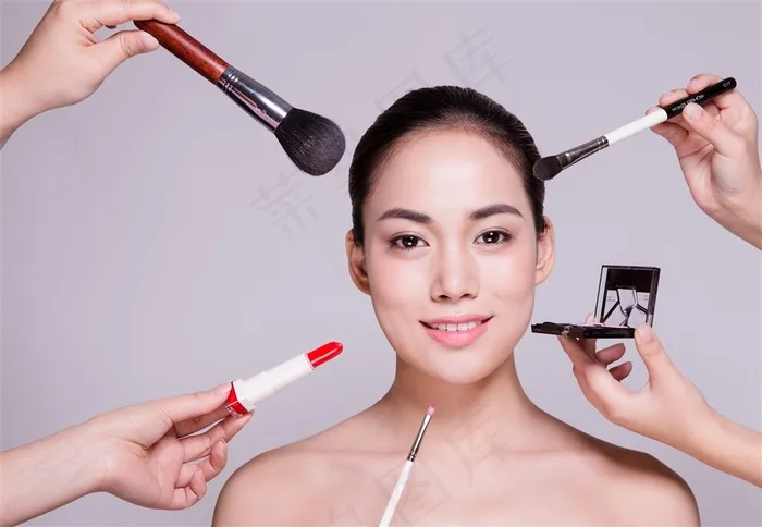 清新盘发美女化妆展示图美容图片