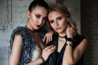 欧美精品闺蜜写真图片