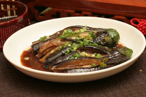 乡村酱焖茄子20元 (1)