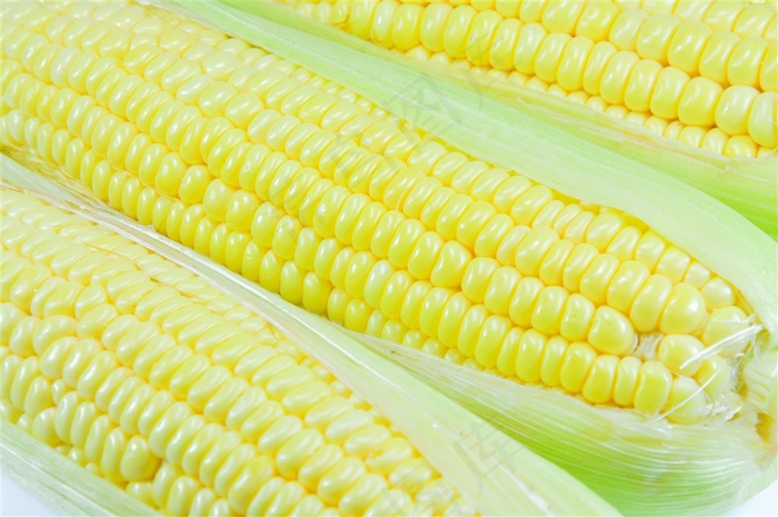 三个黄色的水果玉米