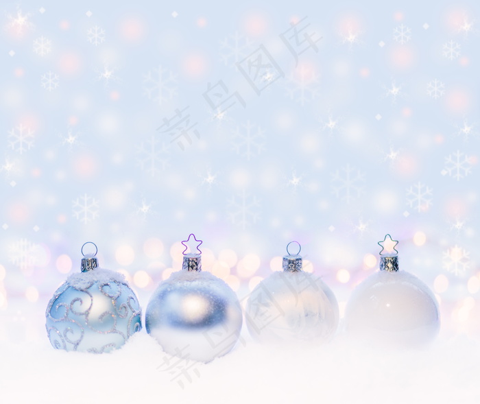 淡雅蓝色圣诞球图片
