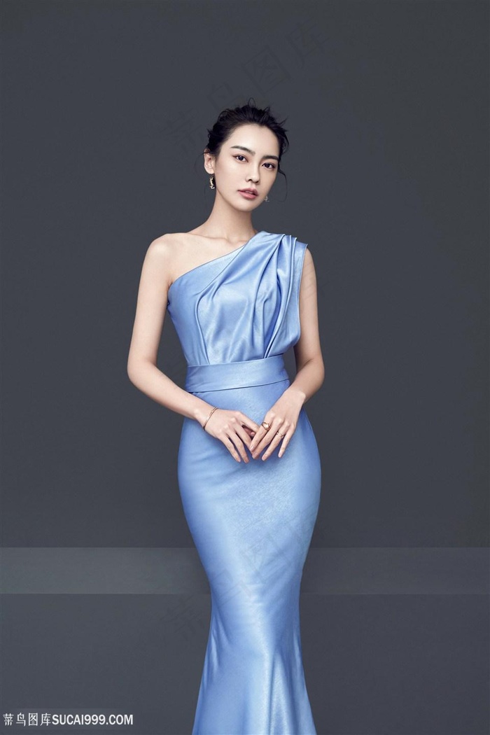 蓝色礼服室内写真