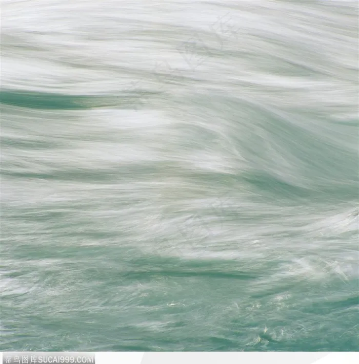 碧绿的激流图片