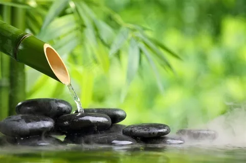 鹅卵石按摩石SPA高清图