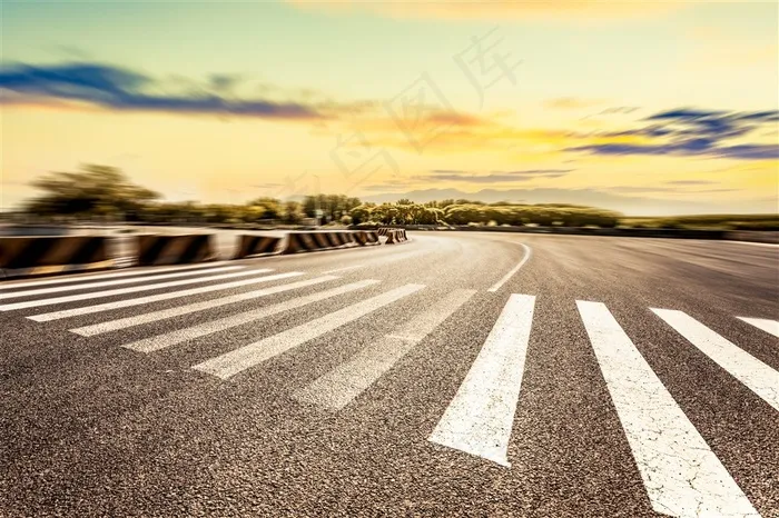 美丽的道路景色高清摄影素材图片