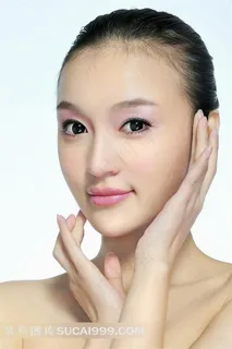歌手兼模特赤雪 歌手兼模特赤雪