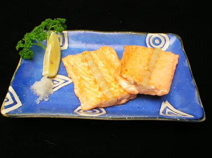 2906盐烤三文鱼中骨 2906盐烤三文鱼中骨