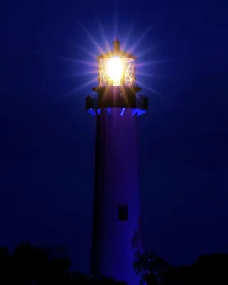 美丽的灯塔海岸风景高清摄影