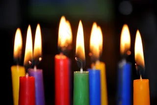 彩色蜡烛火焰图片