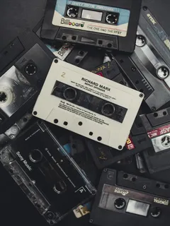 盘试旧磁带图片 盘试旧磁带图片