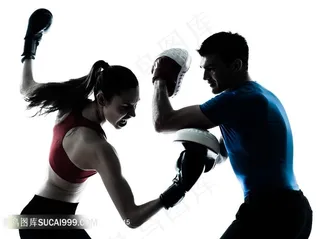 练拳击的美女高清图片