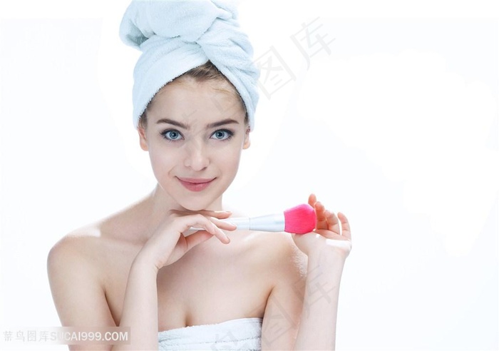 沐浴后护肤美女高清图片