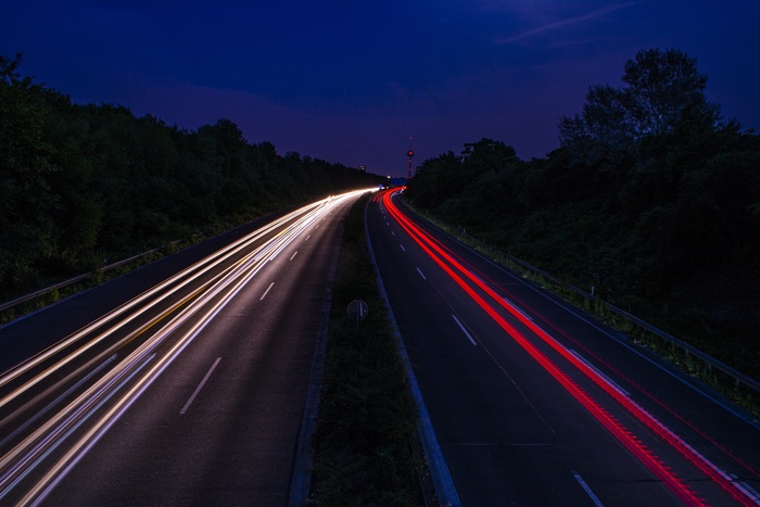 璀璨公路夜景图片