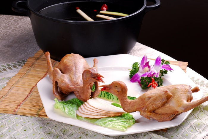 火锅麻辣烫锅底川菜锅底-天麻鸽子锅底