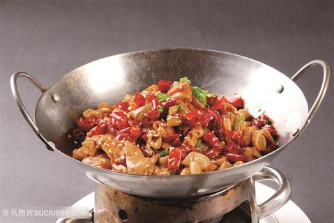 中华美食干锅肥肠摄影图
