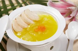 蟹黄鱼肚扒猴头