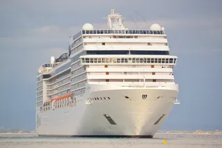 大型豪华游轮图片