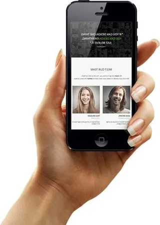 手机在手 PNG免抠