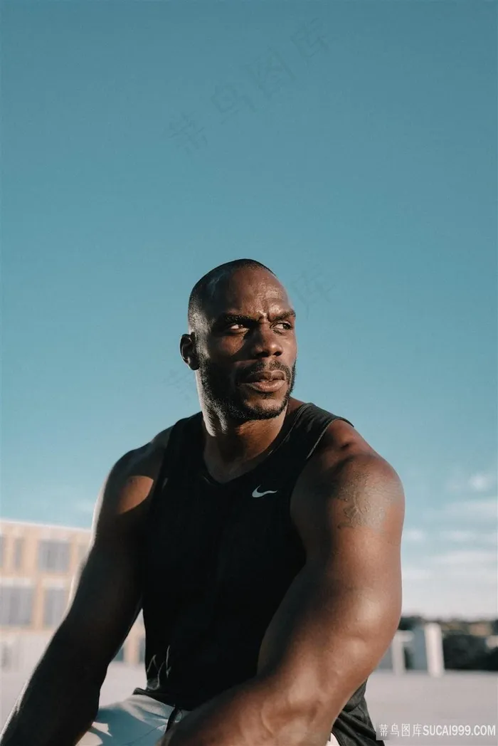 健硕黑人帅哥图片