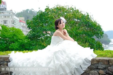 户外婚纱摄影广告唯美婚纱摄影