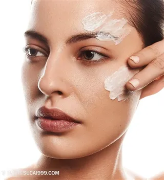 化妆品模特美容