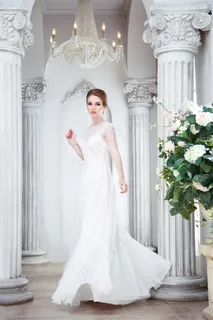 花朵各婚纱美女