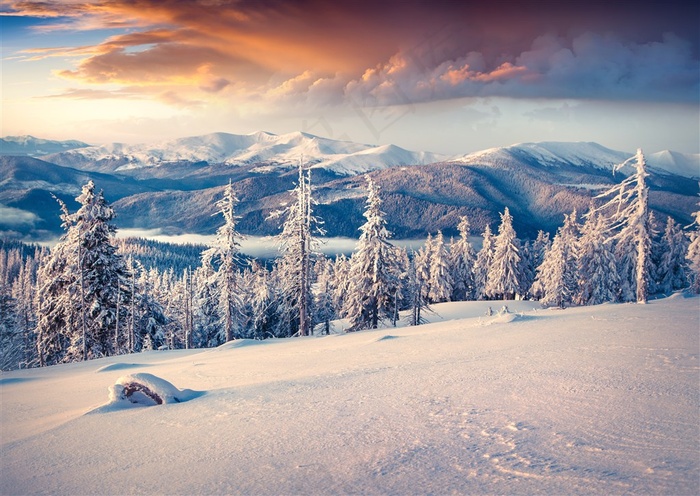 唯美雪山景色高清图片素材