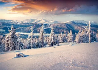 唯美雪山景色高清图片素材