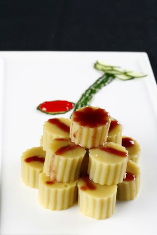 L01729蓝莓地瓜糕