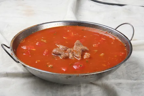 50西红柿炖牛腩-何家煨锅