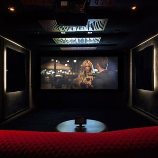 小家庭影院设备摄影高清图片