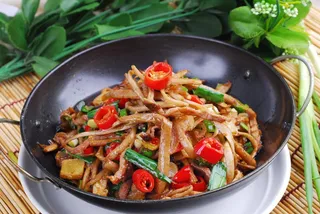 干锅美食焖锅湘菜麻辣香辣纸锅干锅茶树菇