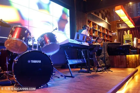 美食有音乐相伴酒吧夜店娱乐会所