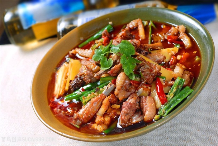 隆昌风味鸭中华美食摄影图