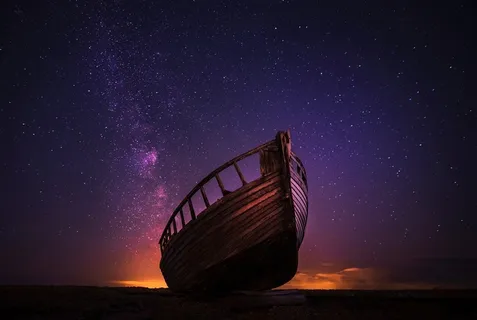 紫色浪漫梦幻唯美星空图片航天宇宙