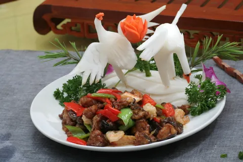 三鲜烧香菇  26元 (1)