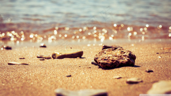 夏天夏日海滩沙滩阳光海浪石头